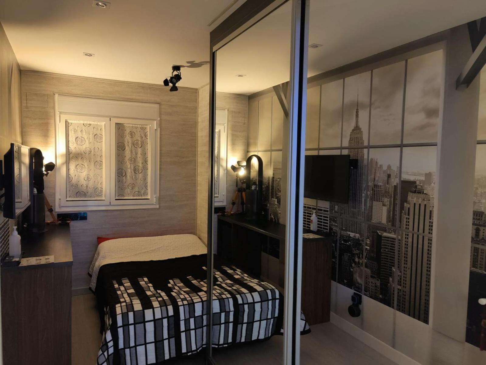 Habitacion New York - 5 Torres 马德里 外观 照片